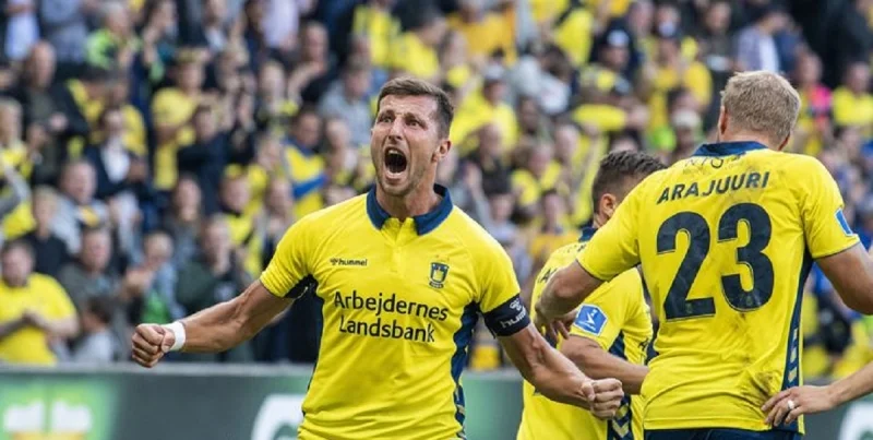 Брондбю - Страсбург