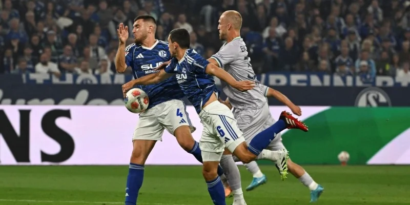 Динамо Др - Шальке