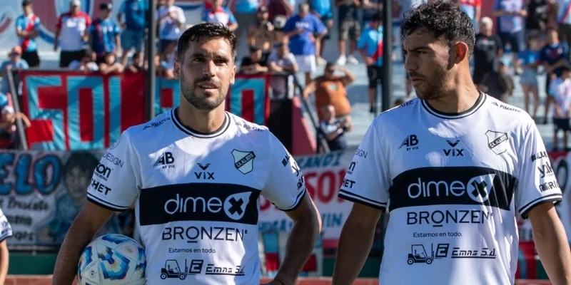 Олл Бойз - Гимнасия у Тиро Олл Бойз - Гимнасия у Тиро