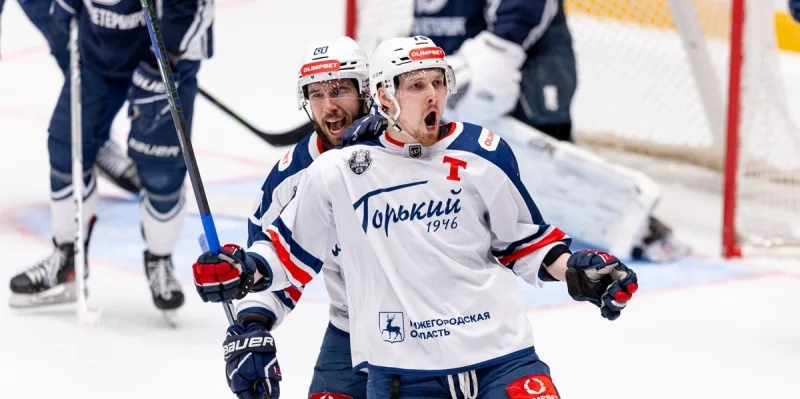 Торпедо-Горький - AKM Торпедо-Горький - AKM