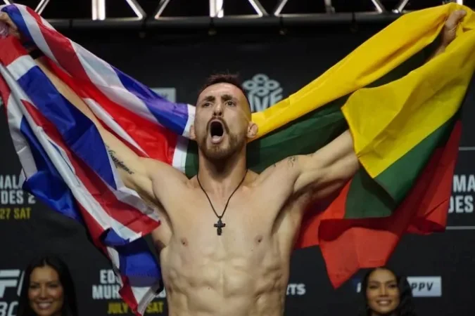 Модестас Букаускас - Пол Крэйг