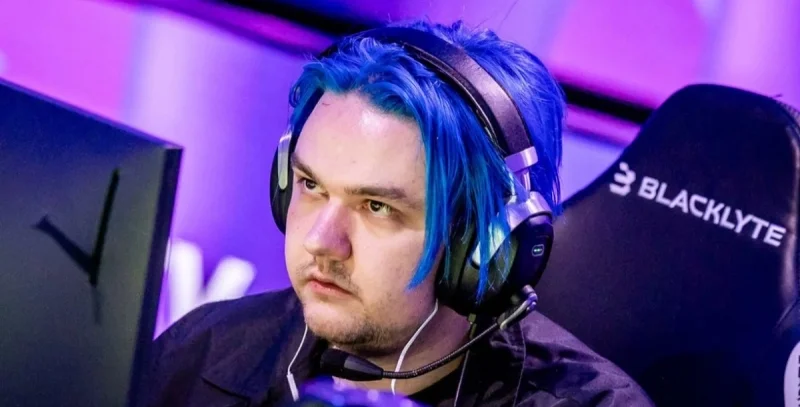 Team Falcons - Team Spirit Team Falcons - Team Spirit