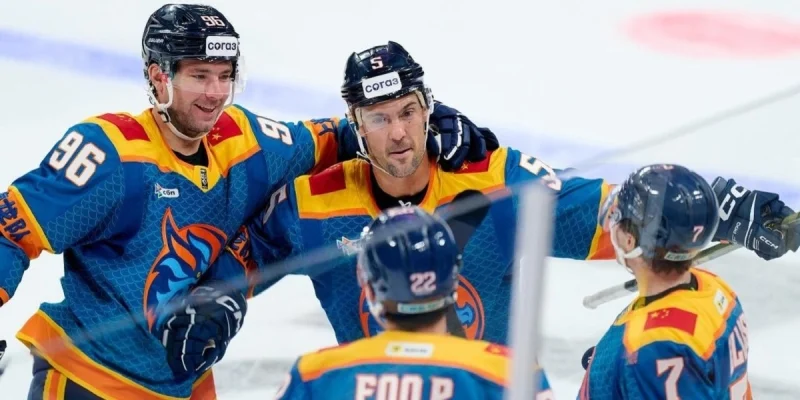 Шанхай Дрэгонс - Адмирал Шанхай Дрэгонс - Адмирал