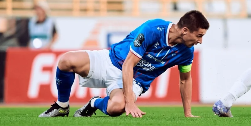 Факел - Арсенал Факел - Арсенал