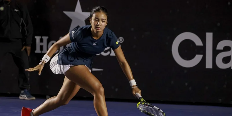 Хулия Риера - Александра Эала