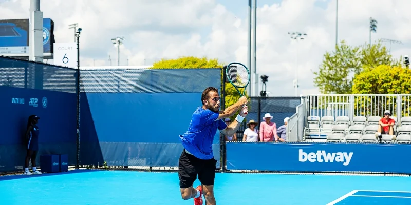 Уго Гастон - Энцо Коко Уго Гастон - Энцо Коко