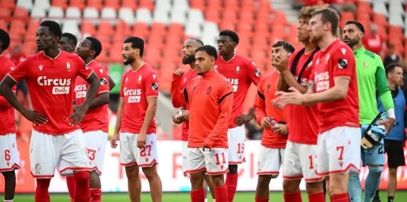 Стандард - Мехелен Стандард - Мехелен