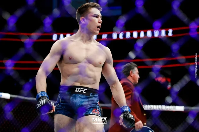 Александр Эрнандес - Карлос Диего Фереира