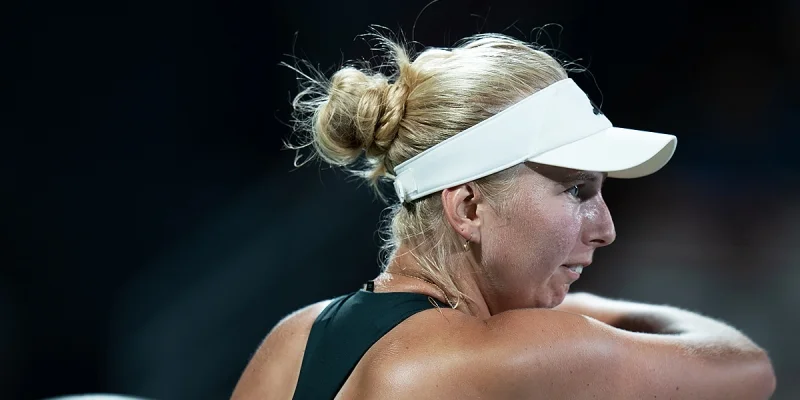 Клара Таусон - Зейнеп Сонмез