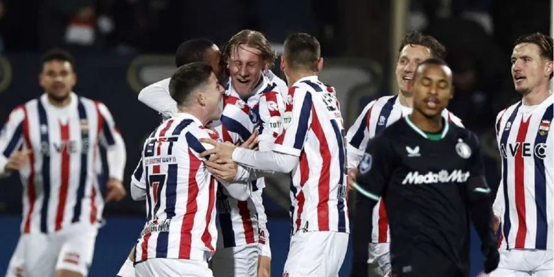 Виллем II - Хелмонд Спорт