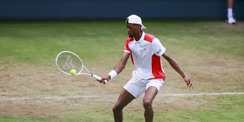 Кристофер Юбэнкс - Уго Бланше