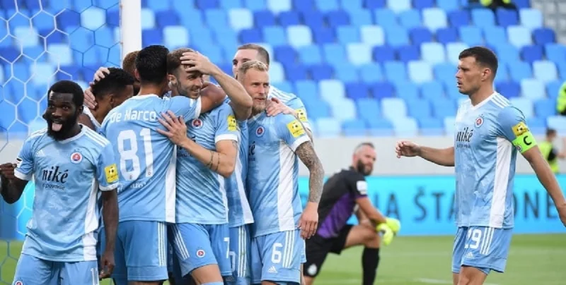 Слован Бр - Страсбург Слован Бр - Страсбург