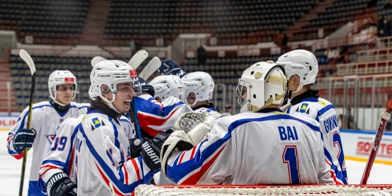 Сахалинские Акулы - Спартак МАХ