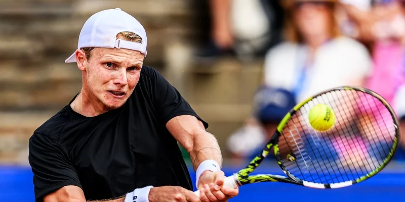 Йеспер де Йонг - Якуб Меншик