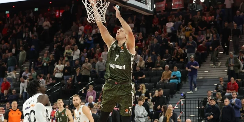 Бавария - Гамбург Бавария - Гамбург