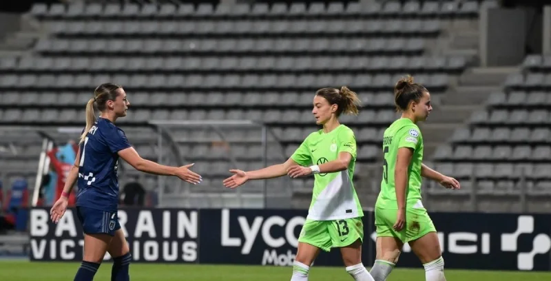 Париж (Ж) - Левен