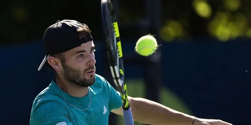 Джейкоб Фирнли - Люка Ван Аш