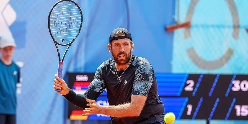 Кристофер Негриту - Вит Коприва