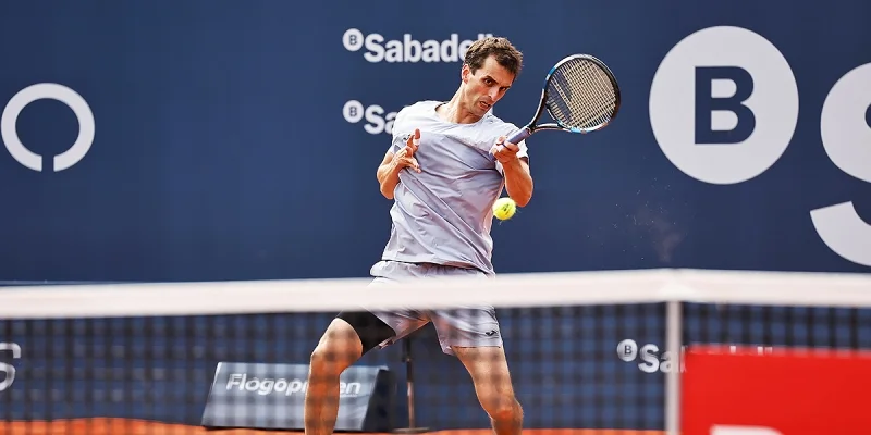 Альберт Рамос-Винолас - Ян Чоински Альберт Рамос-Винолас - Ян Чоински