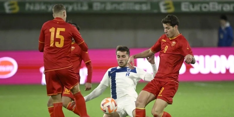 Черногория - Лихтенштейн