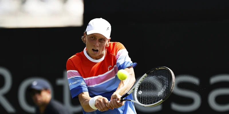 Эмиль Руусувори - Джованни Мпетши-Перрикар