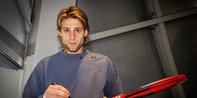 Зизу Бергс - Рафаэль Коллиньон Зизу Бергс - Рафаэль Коллиньон