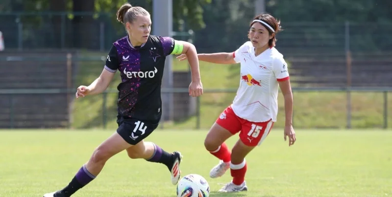 Аустрия (Ж) - Славия Пр