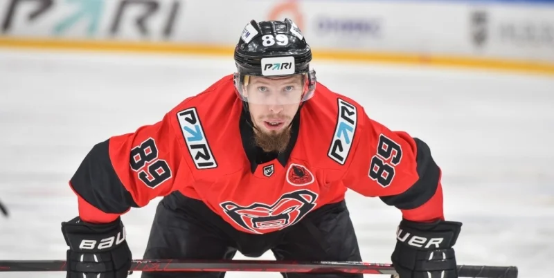 Молот - Динамо С-Пб Молот - Динамо С-Пб