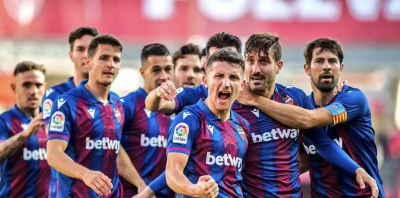 Леванте - Райо Вальекано