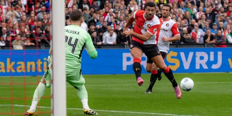 Хераклес - Фейеноорд