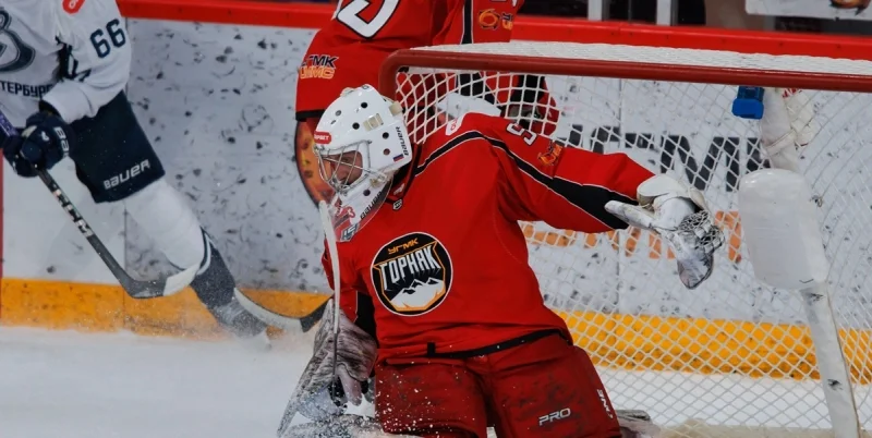 Горняк - Сокол