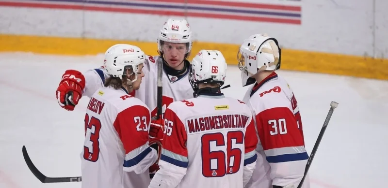 Локо - Омские Ястребы Локо - Омские Ястребы