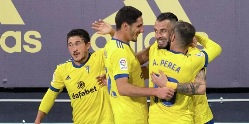 Кадис - Бургос Кадис - Бургос