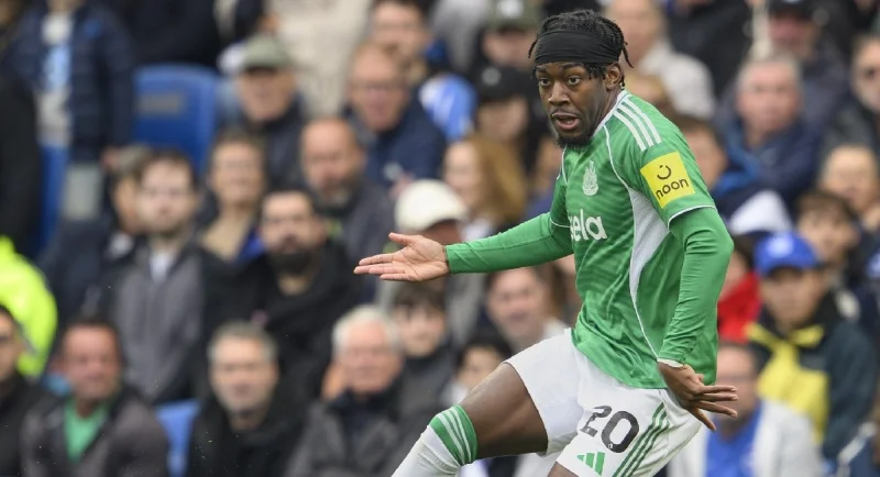 Ньюкасл - Бенфика Ньюкасл - Бенфика