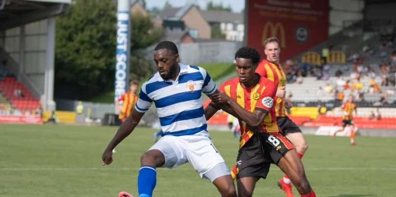 Партик Тайстл - Эйр Юнайтед Партик Тайстл - Эйр Юнайтед