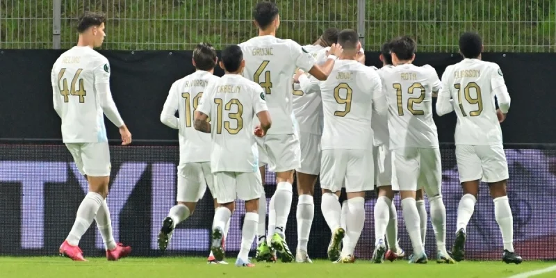 АЕК Афины - Абердин