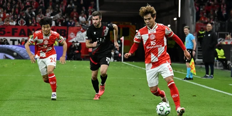 Штутгарт - Майнц