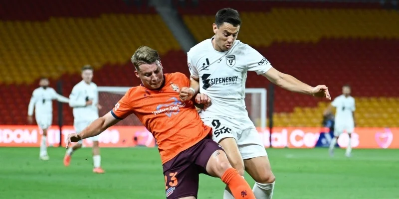 Макартур - Аделаида Юнайтед