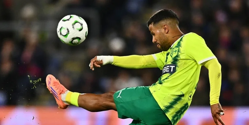 АЕК Ларнака - АПОЭЛ