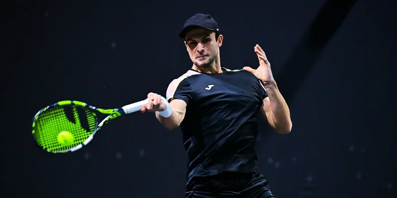 Александар Вукич - Теренс Атман