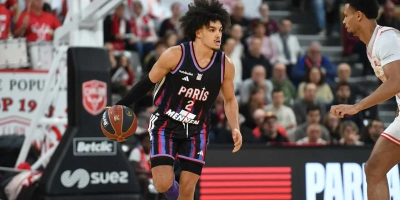Paris Basketball - Анадолу Эфес Paris Basketball - Анадолу Эфес