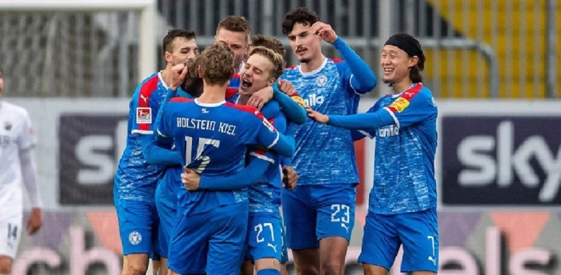 Мюнстер - Хольштайн Киль Мюнстер - Хольштайн Киль