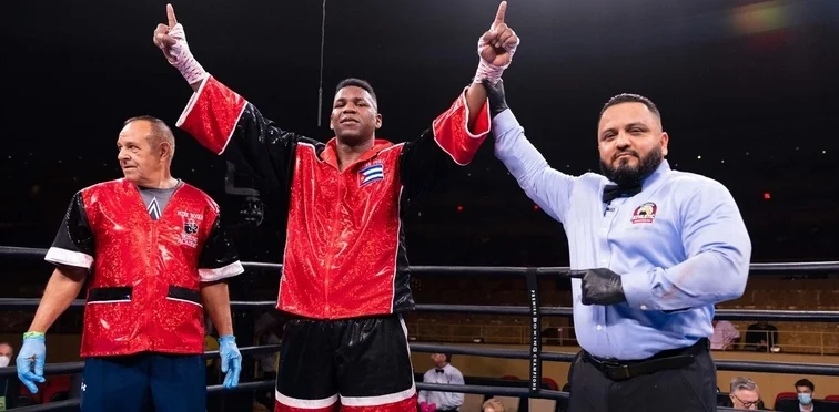 Леньер Перо - Джордан Томпсон Леньер Перо - Джордан Томпсон