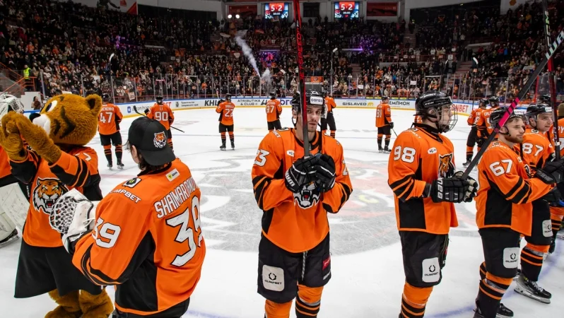 Амур - Адмирал