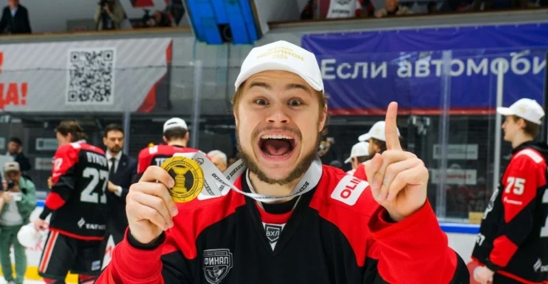 Нефтяник Ал - Барс