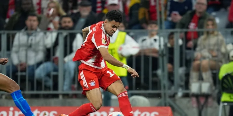 ПСЖ - Бавария