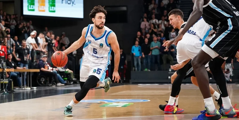 Тюрк Телеком - Паниониос