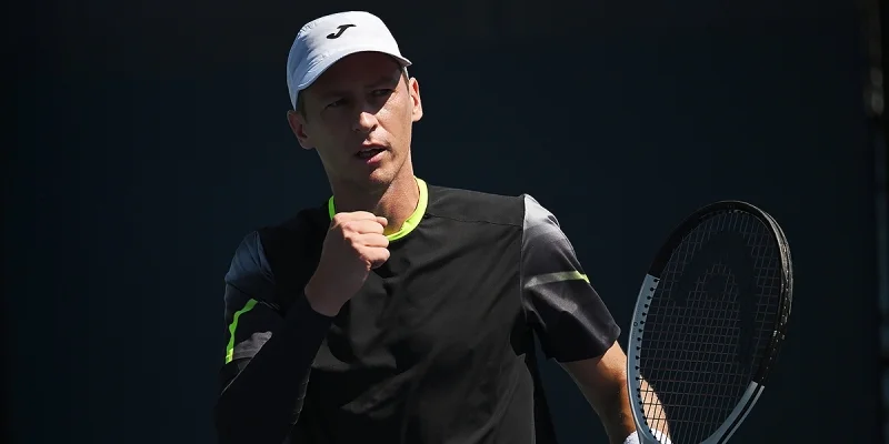 Киммер Коппеянс - Брэндон Холт Киммер Коппеянс - Брэндон Холт