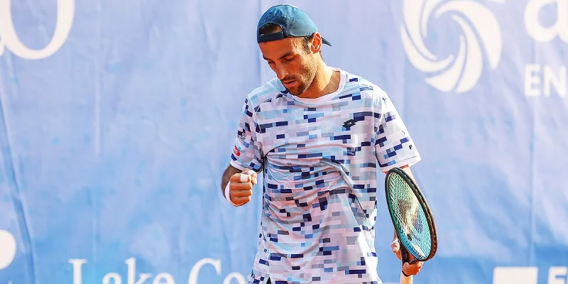 Стефано Травалья - Стюарт Паркер