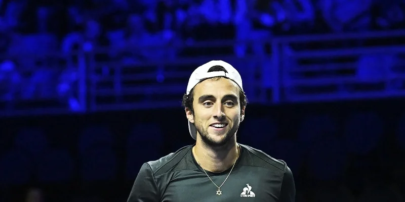 Дэн Аддед - Кирьян Жаке